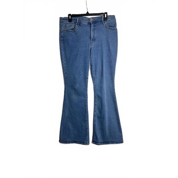 16 W Jessica Simpson Women's Flare Jeans PRE LOVED - Picture 1 of 3